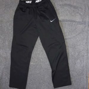 Nike Men’s Fleece Lined Sweats